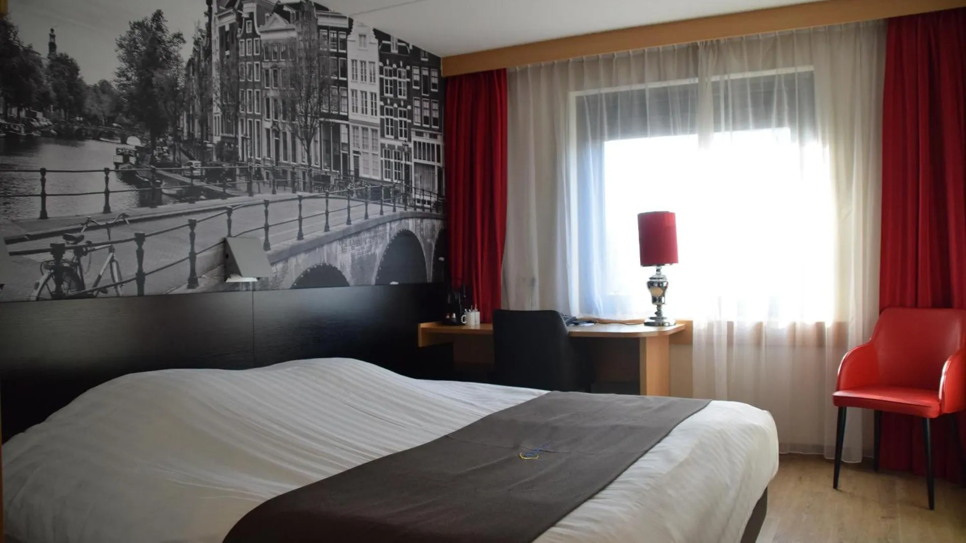 Bastion Hotel Schiphol Hoofddorp