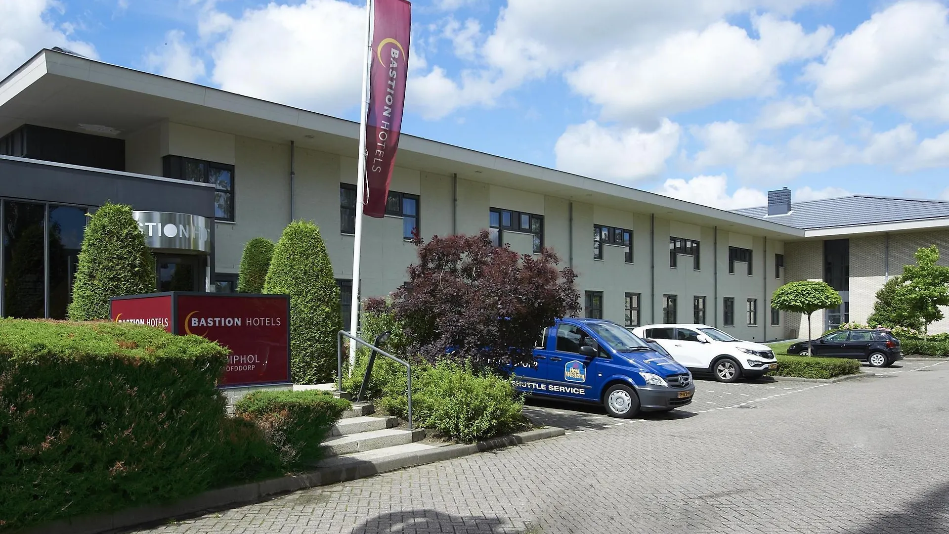 Bastion Hotel Schiphol Hoofddorp 3*,